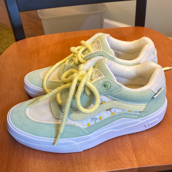 Vans Shoes - Vans “Wayvee” Brighton (pastel green)